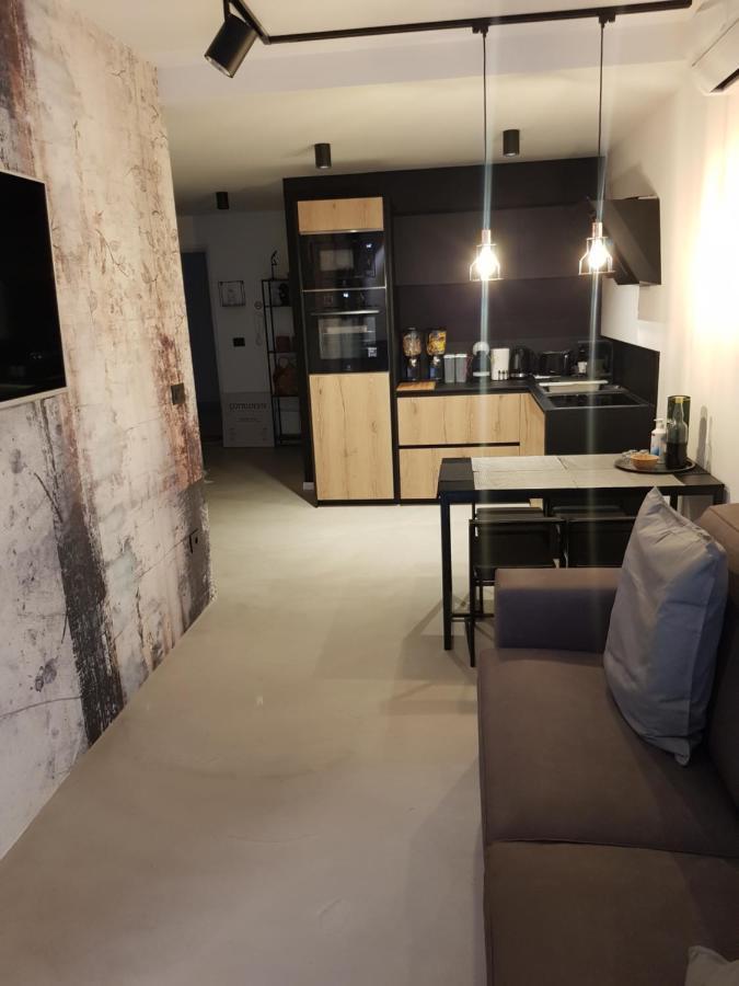 Apartman Vip, With Free Garage Parking Pula Ngoại thất bức ảnh