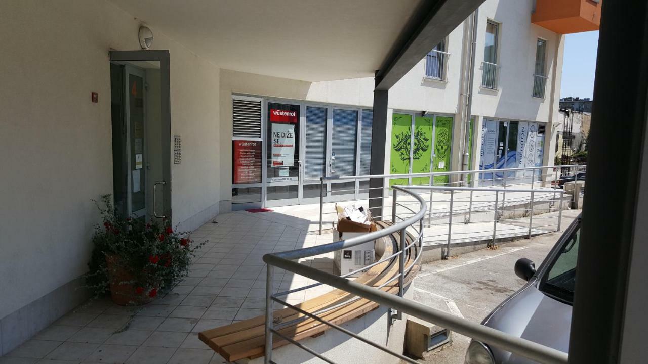 Apartman Vip, With Free Garage Parking Pula Ngoại thất bức ảnh