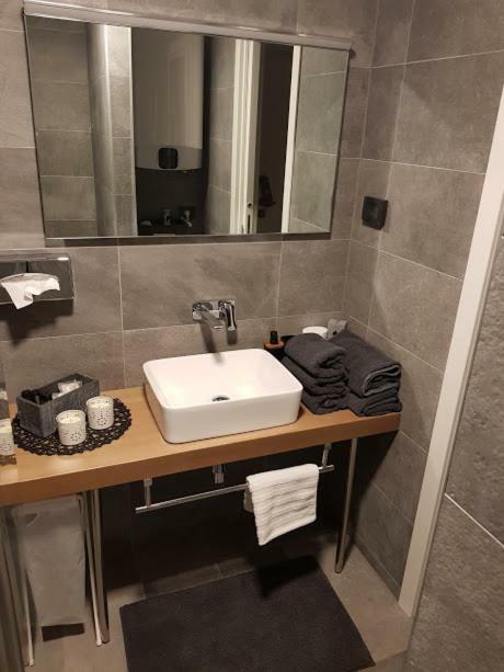 Apartman Vip, With Free Garage Parking Pula Ngoại thất bức ảnh