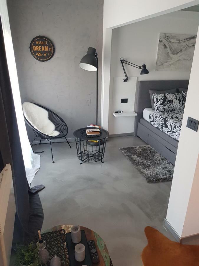 Apartman Vip, With Free Garage Parking Pula Ngoại thất bức ảnh